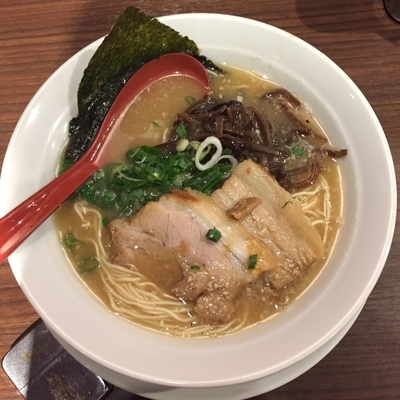 「豚骨白」@博多らーめん 一心堂 蒲田店の写真