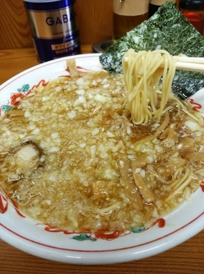 「メンマラーメン650円+玉ネギ多め50円」@中華そば 吾衛門の写真