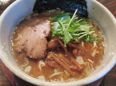 「正油そば　「700円」」@秋刀魚中華そば 生粋の写真