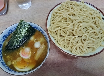 「つけ麺（並） \700＋日替りデザート \200」@裏サブロンの写真