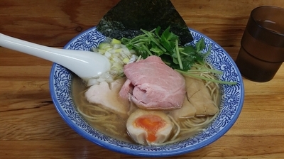 「煮干そば  白醤油680円」@中華そば よしかわの写真