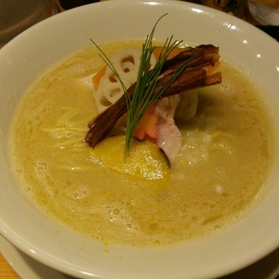「鶏白湯SOBA 950円」@銀座 篝の写真