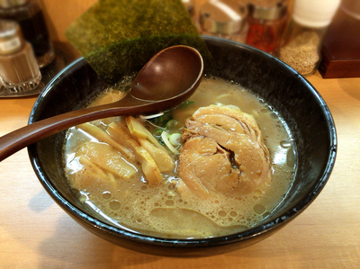 「とんこつ醤油(クーポン利用で500円)」@麺屋 黒琥 〜KUROKO〜 立石店の写真