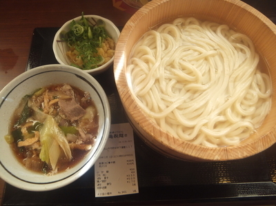「釜揚げうどん大＆肉汁530円(1日の釜揚げ半額で330円)」@丸亀製麺 流山店の写真