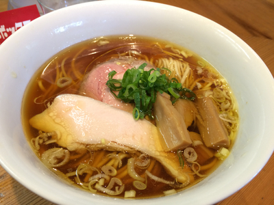 「醤油ラーメン」@ラーメン屋 トイ・ボックスの写真