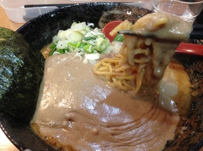 「大岩ラーメン特鳥　￥８００」@豚骨 大岩亭の写真