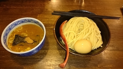 「つけ麺300g+煮たまご」@つけ麺専門店 三田製麺所 阿倍野店の写真