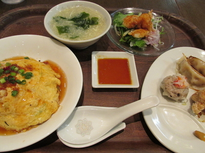 「中華セット　「1,166円」」@かにチャーハンの専門店 かにチャーハンの店 Dininng イオン・レイクタウン店の写真