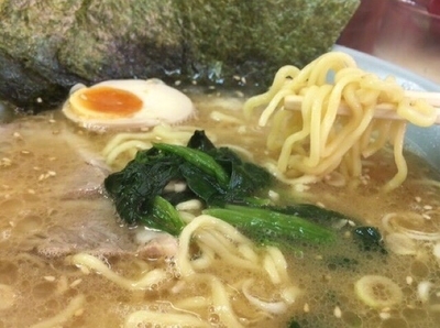 「ラーメン(700円)」@濱壱家の写真