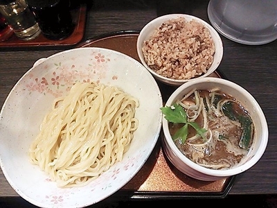 「鶏と貝のつけ麺＋深川めし」@チラナイサクラの写真