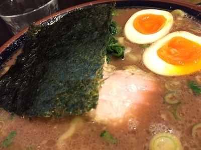 「たまごラーメン」@神田ラーメン わいず 神田本店の写真