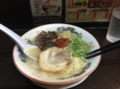 「とんこつ味噌ラーメン 750円+替え玉100円」@博多ラーメン ばたやん 駅前店の写真
