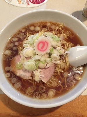 「中華そば➕麺固め➕ねぎ増し➕味濃いめ」@赤坂味一 亀戸店の写真
