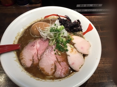 「月曜限定 特製煮干白湯ラーメン＋替玉 1000円」@らーめん詩の写真