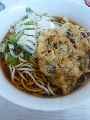 「きのこミックス天320円」@一由そば 日暮里店の写真