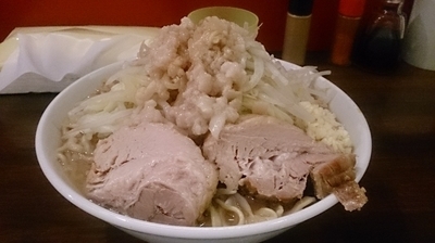 「ラーメン（にんにく少し・アブラ、ヤサイ増し）」@龍麺 ふえ郎の写真