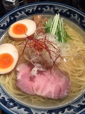 「豊魚鶏だし塩ラーメン＋味玉」@麺処 さとう 桜新町店の写真