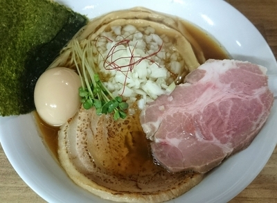 「【限定】サンマとイワシの純煮干ラーメン750円＋他」@へべれ家の写真