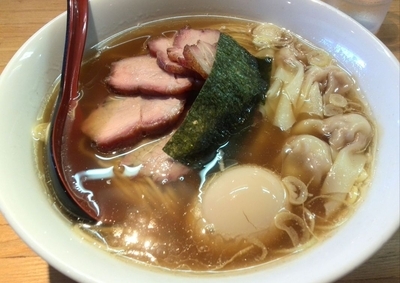 「焼豚わんたんそば+味玉」@支那そば なかじまの写真