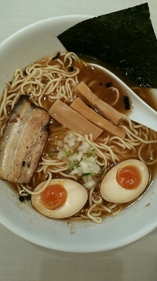 「道ラーメン」@濃厚醤油スタジアム 醤道 立川店の写真