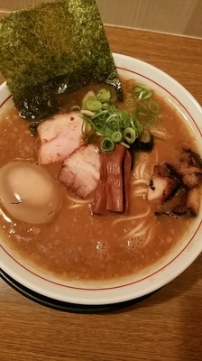 「醤油麺コクにごり」@信州松本 麺肴ひづき 湯きりや 立川店の写真