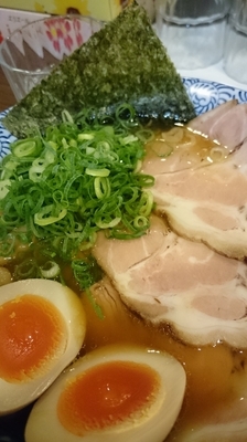「特製ラーメン並み900円」@赤坂 麺道 いってつの写真