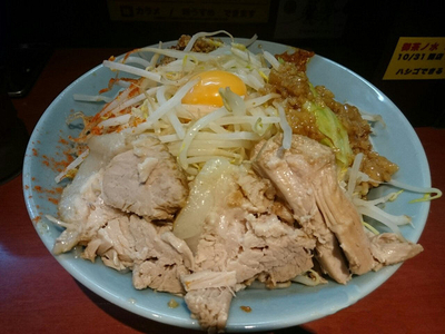 「汁なし麺（辛肉味噌入）」@立川マシマシ 神田駅前店の写真