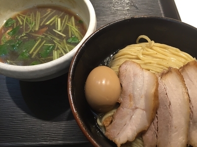 「あっさり淡麗特製煮干しつけ麺（1000円）」@煮干し中華そば 一燈の写真