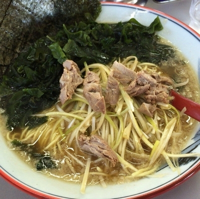 「ネギラーメン・ワカメ」@ラーメンショップ 122号騎西店の写真