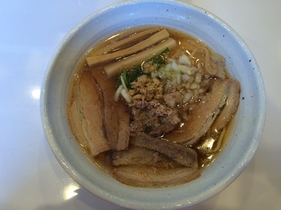 「肉そば」@ぶっと麺 しゃにむにの写真