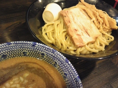 「【限定】あご煮干しつけ麺￥850・特製￥280」@麺堂 稲葉 Kuki styleの写真