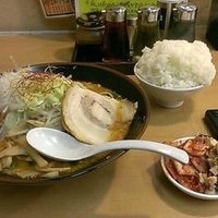 味噌ラーメン 赤