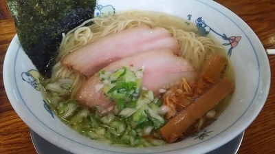 「イベリコ豚チャーシュー麺（塩）餃子3個」@中華そば 一楽の写真