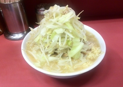 「ラーメン700円 (ヤサイ・ニンニク・カラメ)」@ラーメン二郎 ひばりヶ丘駅前店の写真