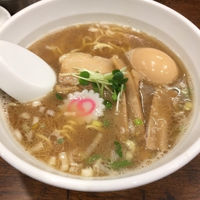 「中華そば￥750＋味玉￥110」@つけめんTETSU 御徒町ラーメン横丁店の写真