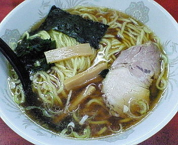「ラーメン（大盛無料）　３５０円」@らーめん ほん田の写真