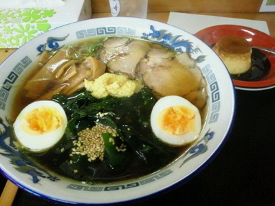 「しょうがらーめん 702円」@らーめん 白山の写真