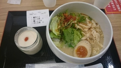 「鶏白湯塩そば」@蔭山樓 ららぽーと富士見店の写真