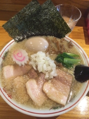 「特製背脂中華そば」@old school 中華そば Miya Dera Soulの写真