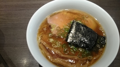 「ラーメン」@支那そばや 本店の写真