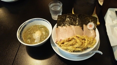 「特製煮干しつけ麺潮」@まぐちゃんラーメンの写真