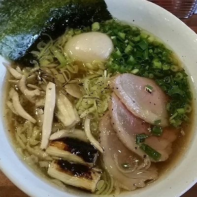 「【限定】鴨と焼きネギと私。１１００円＋味玉」@らーめん・つけめん 八角の写真