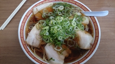 「デラックスラーメン」@元祖第一旭 槙島店の写真