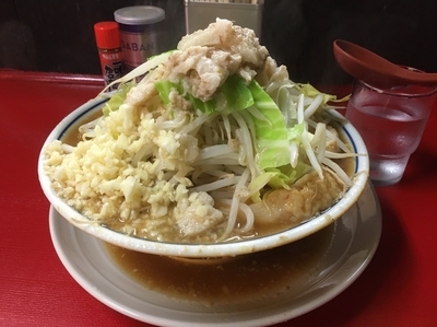 「小ラーメン 麺半分150g＋豚増し」@豚男 -BUTAMEN-の写真