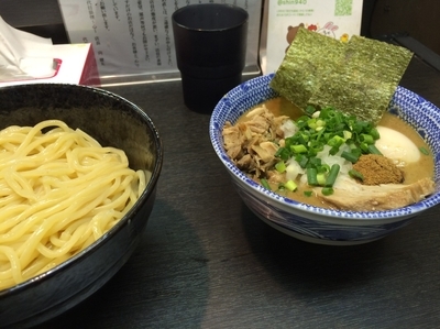 「二代目つけ麺 中（300g）+特製」@二代目 狼煙 ～心～の写真