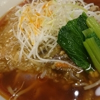 酸辣湯麺ギョーザセット８５３円