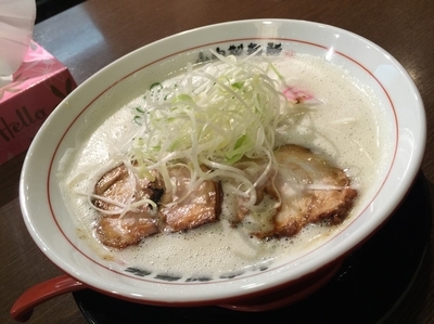 「鳥豚白湯」@山なか製麺所 天神橋店の写真