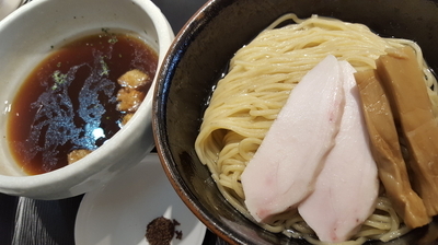 「限定 ポルチーニ香る淡麗つけ麺」@煮干し中華そば 一燈の写真