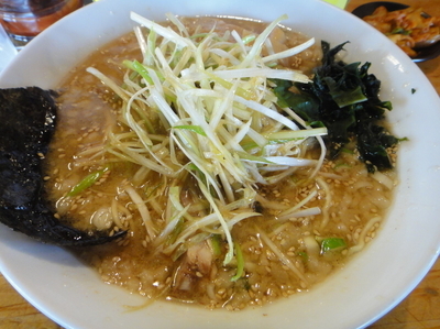 「背脂ネギ味噌ラーメン」@ラーメンショップ椿 二本松店の写真