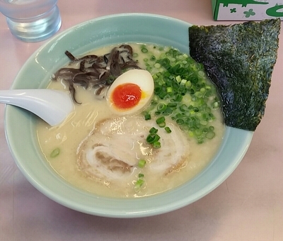 「とんこつ屋台ラーメン590円」@九州ラーメン 元吉田の写真